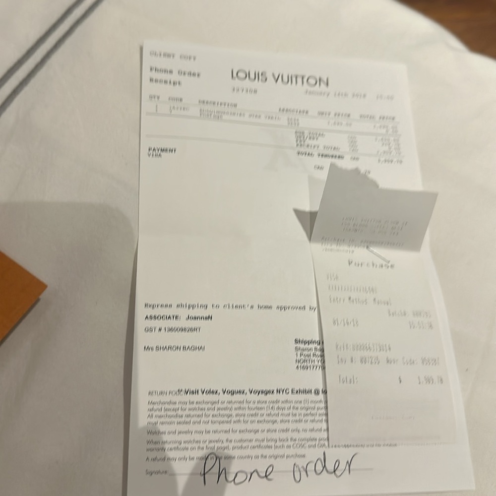 Brand new 100 % Louis Vuitton booties with box, receipt and dust bags. - Picture 6 of 7